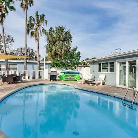 Canal-Front Home With Private Pool And Dock!